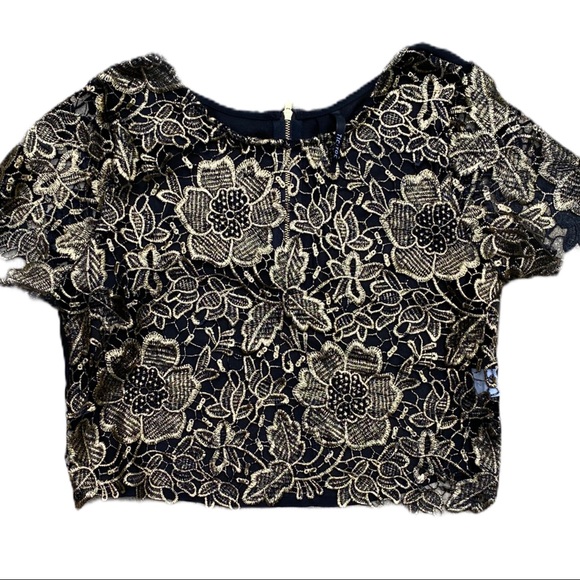 Tic : Toc Metallic Crop Top - Picture 2 of 4